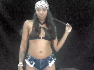 Nikkiskyler Adult Live Sex Cam